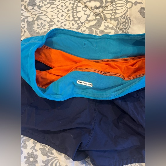 Lululemon navy shorts!!! - Picture 4 of 4